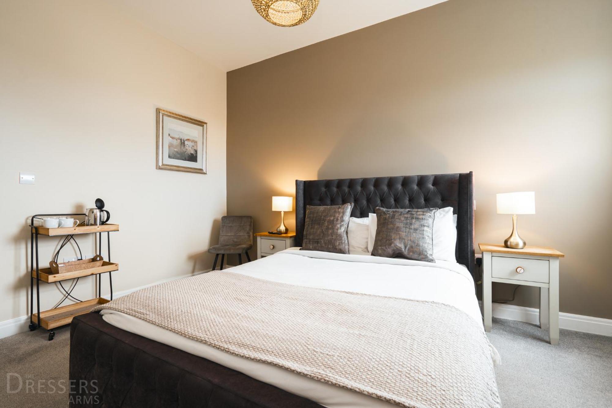 Rooms At The Dressers Arms Чорлі Екстер'єр фото