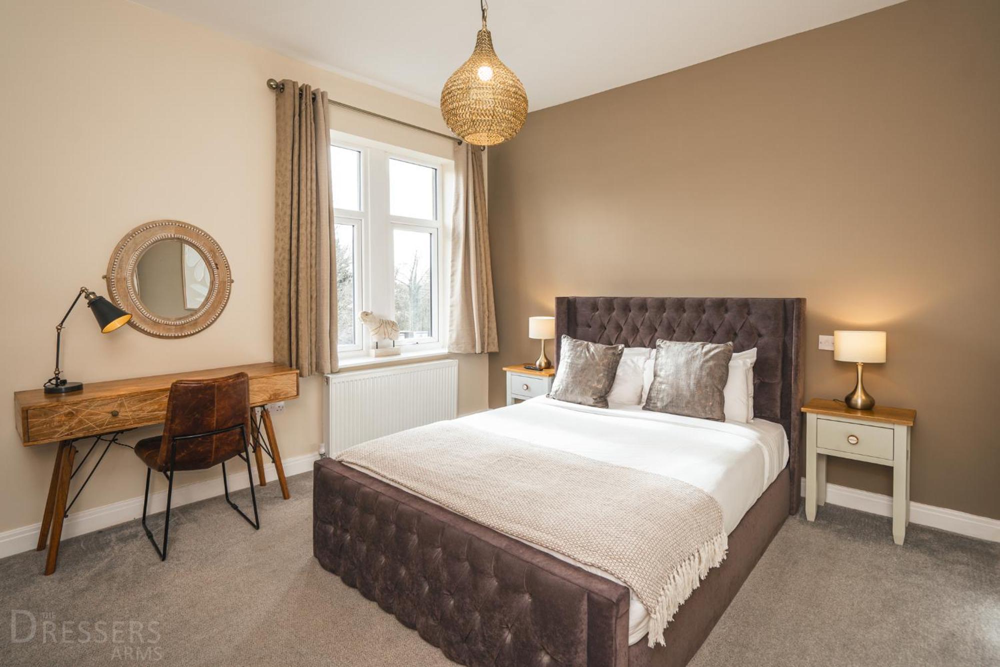 Rooms At The Dressers Arms Чорлі Екстер'єр фото